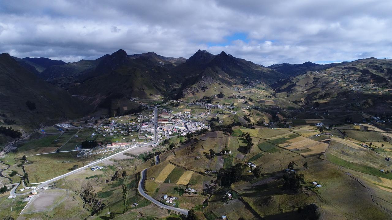 Mirador Oro Verde Quilotoa Zumbagua Luaran gambar